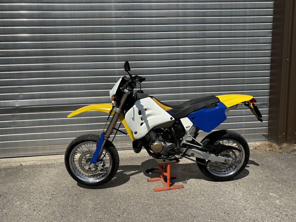 Husqvarna Strada: Husqvarna SM 125 2-Takt – Usato da Menznau venduto da Nav6 1