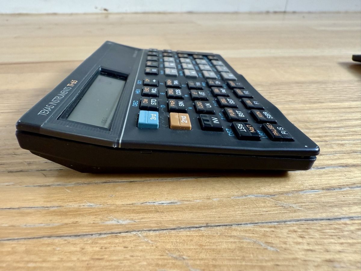 Texas Instruments Taschenrechner: Texas Instruments TI-65 Technical Analyst Taschenrechner  – Gebraucht aus Stein am Rhein von Tags 4