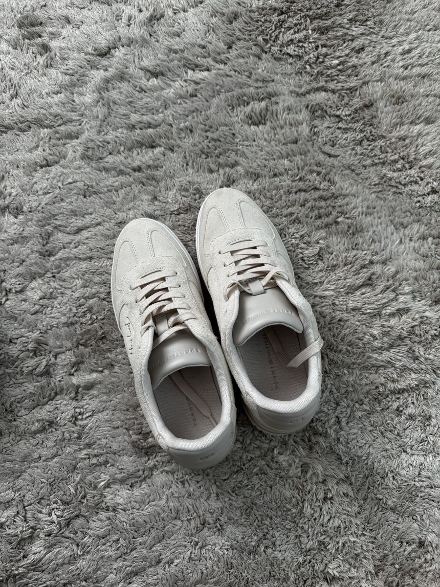Tommy Hilfiger Damenschuhe: Sneakers Tommy Hilfiger – Neu (gemäss Beschreibung) aus Sattel von Zlata1 1