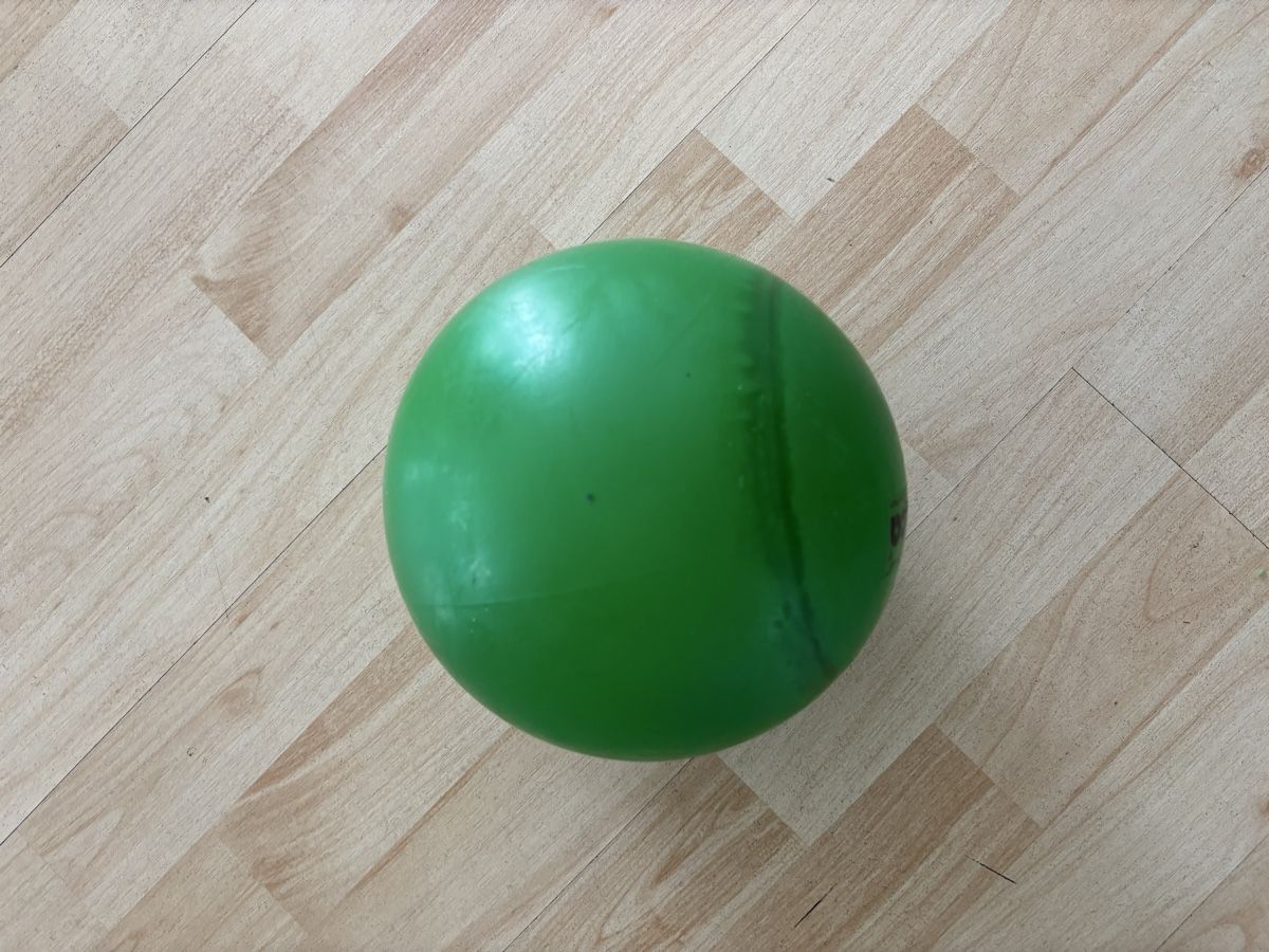Palloni: Original Pezzi Ritmica Ball, grün, Durchmesser 17.5cm – Usato da Witterswil venduto da Bysser 3