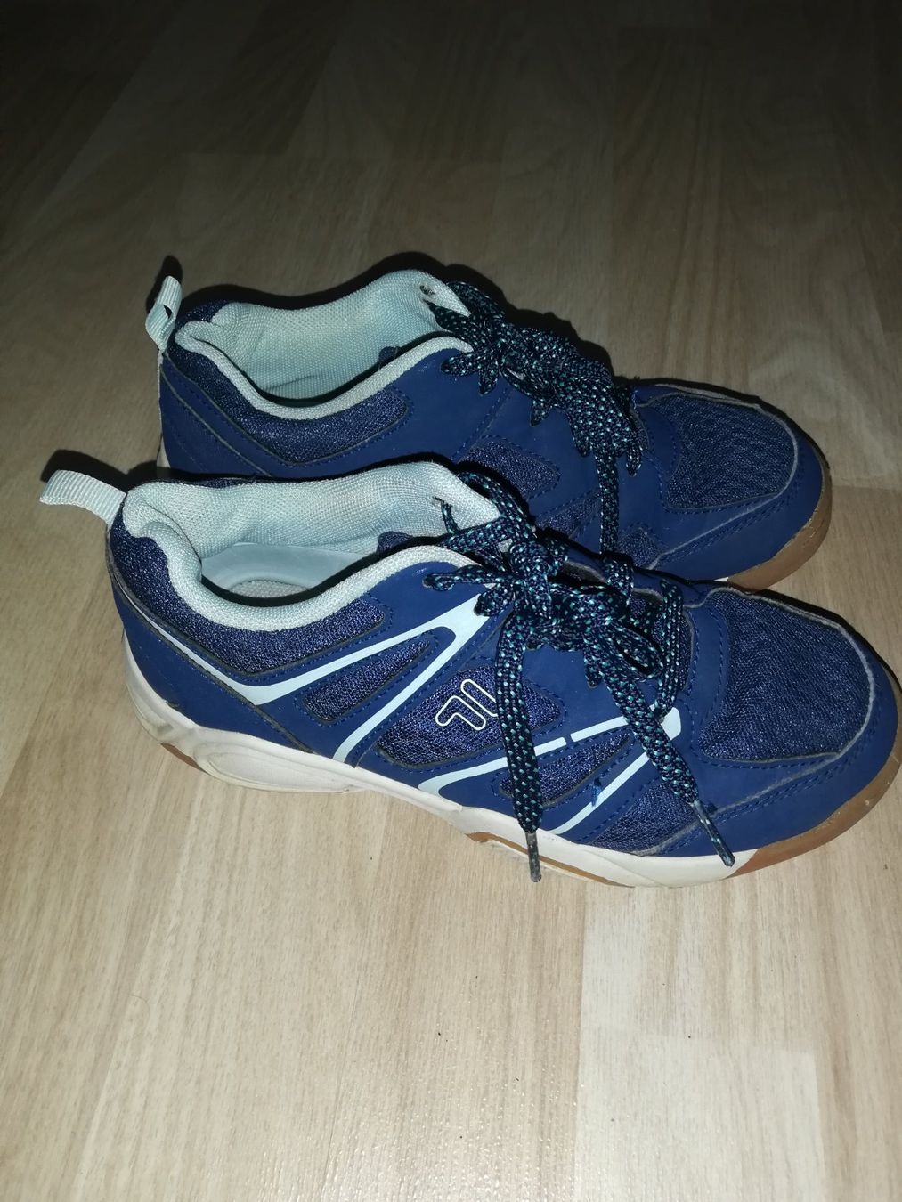 Fila Scarpe per ragazzi: Baskets / Turnschuhe (35) Fila – Usato da Biel/Bienne venduto da Sikosi 2