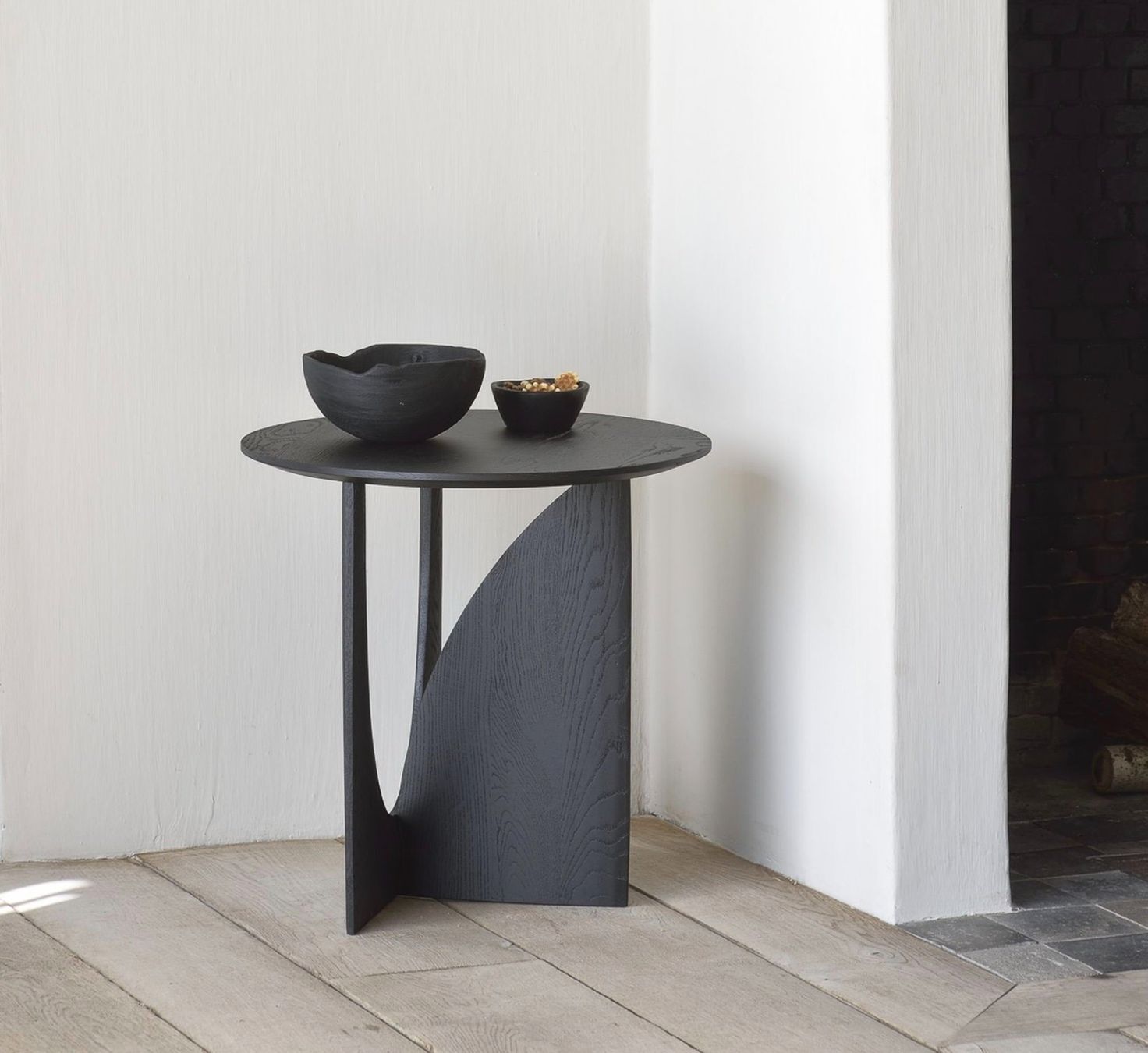 Ethnicraft Tische: Ethnicraft Geometric Side Table – Gebraucht aus Bern von Zmodern_CON 9