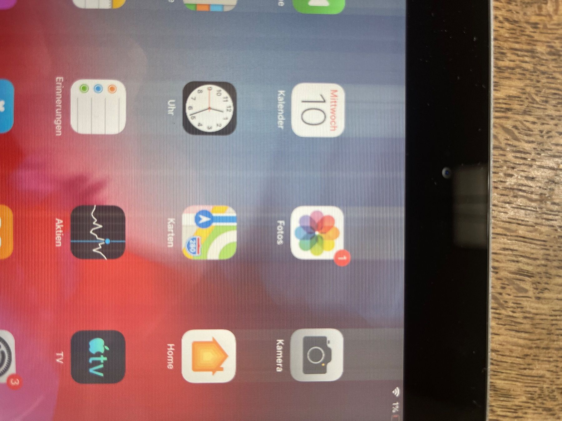 Apple Tablet PC: Apple iPad Mini 3 Silber 64GB Displayschaden – Difettoso da Detligen venduto da laurinschnyder 2