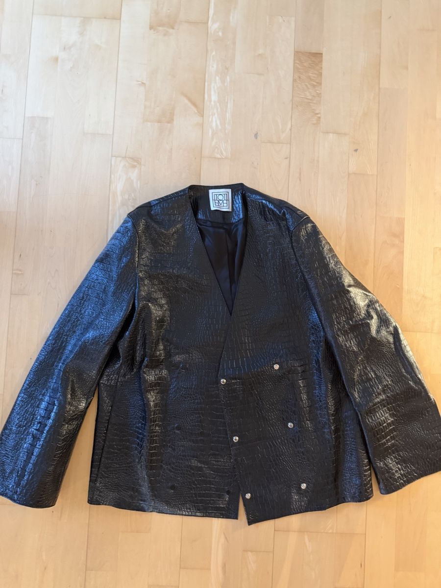 Totême Vestes: Toteme croc embossed leather jacket – D'occasion à Zürich par Lulu1501