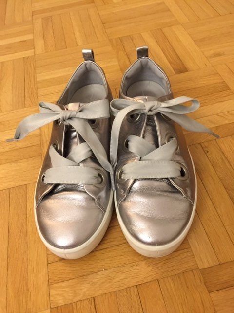 Ecco Scarpe da donna: Sneaker "ecco" Gr. 39-40, Leder! – Nuovo (secondo la descrizione) da Walenstadt venduto da ricamul