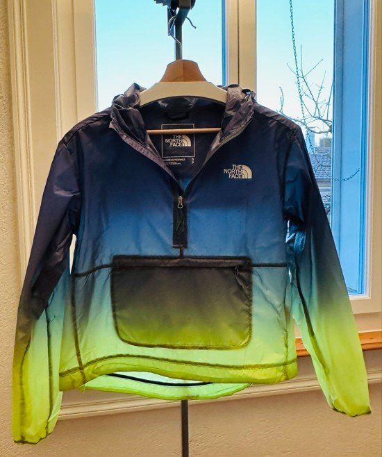 North Face Giacche: North Face Windjacke Windbreaker – Nuovo (secondo la descrizione) da Bern venduto da MarieBrocante