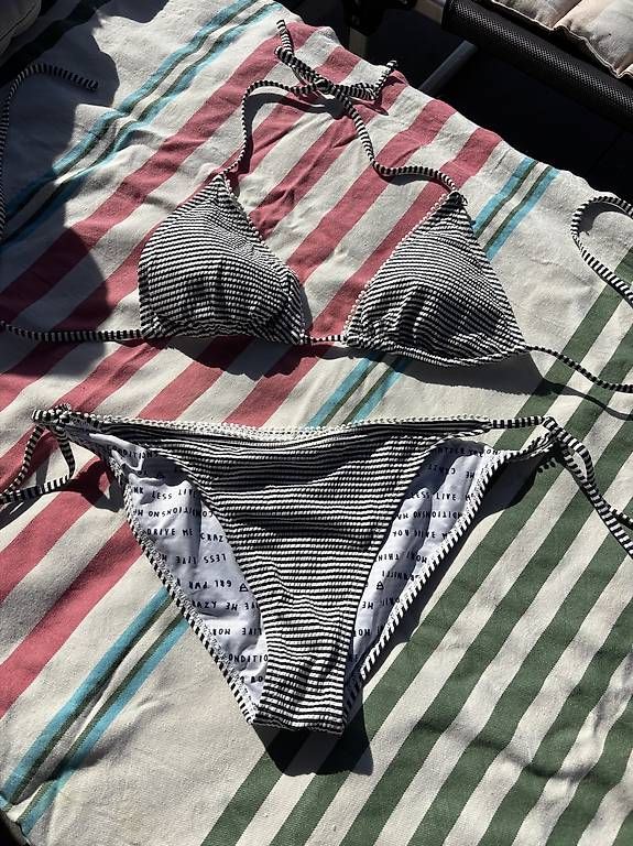 Brunotti Costumi da bagno & Bikini: Bikini Brunotti T.40 – Usato da Perroy venduto da barballalla