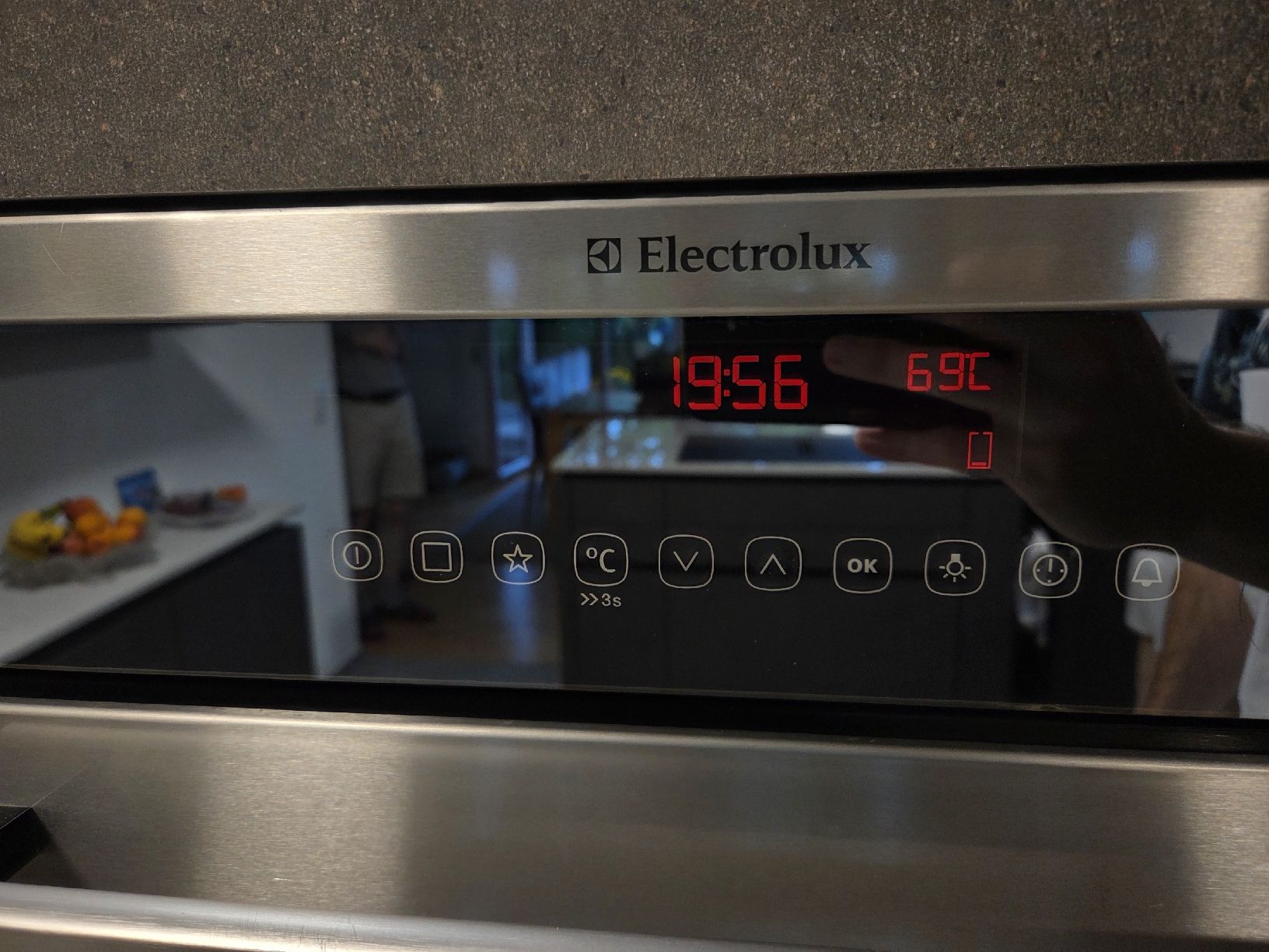Electrolux Forni: Backofen Electrolux EBGL40XCN – Usato da Bülach venduto da cf96 3