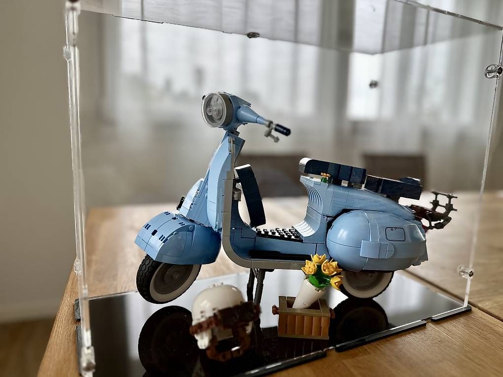Kit di costruzioni: Lego Vespa 125 10298  – Usato da Flawil venduto da ric_rtq8 1