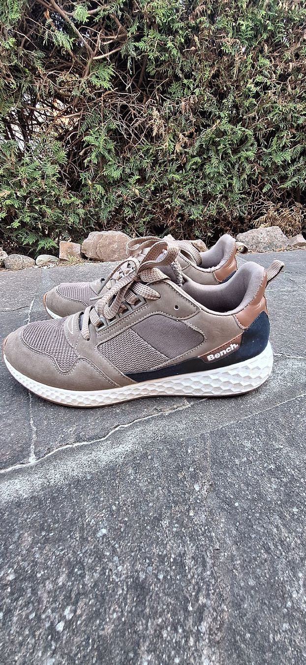 Bench Scarpe da uomo: turnschuhe Bench Größe 42 – Usato da Ruggell venduto da IvaN1801 2