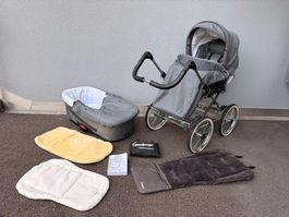 Emmaljunga De Luxe Kinderwagen mit Sportsitz und Zubehör