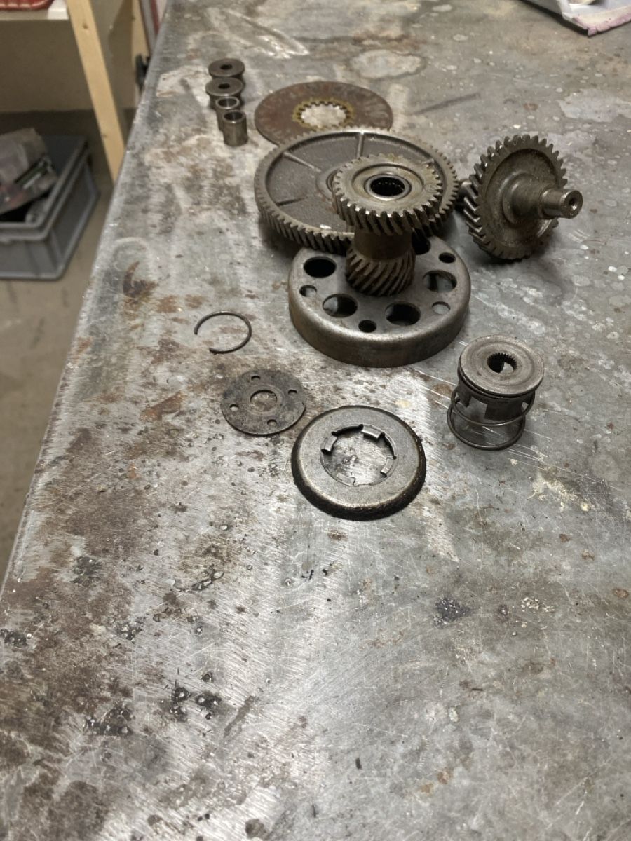 Sachs Moteurs: Sachs 503 Motorenteile  – D'occasion à Büren an der Aare par twostrokeguy 1