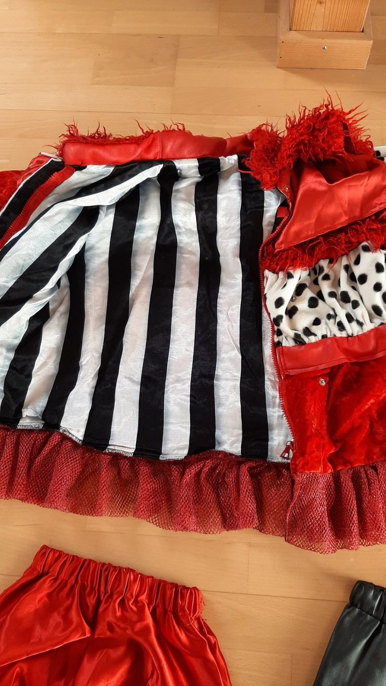Costumi: Fasnachtskostüm Kind, 4-teilig – Usato da Kriens venduto da honig01 2