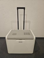 Grosse elektrische Norauto Auto-Kühlbox mit Rollen