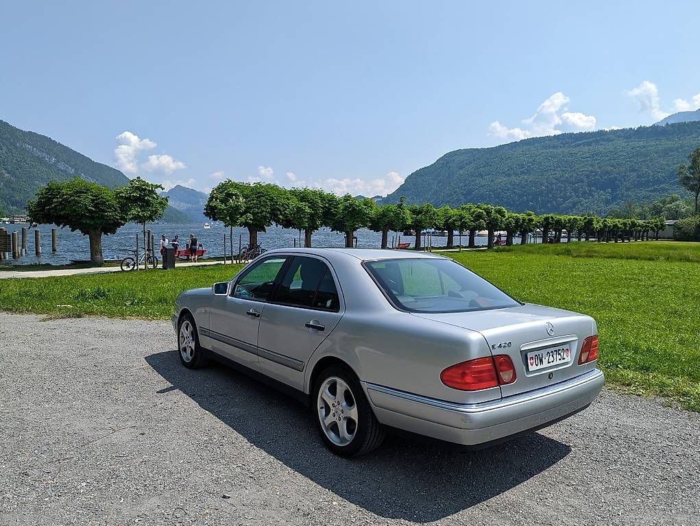 Mercedes-Benz Automobili: Mercedes E Klasse E420 W210 – Usato da Stalden (Sarnen) venduto da Alfapilot_75