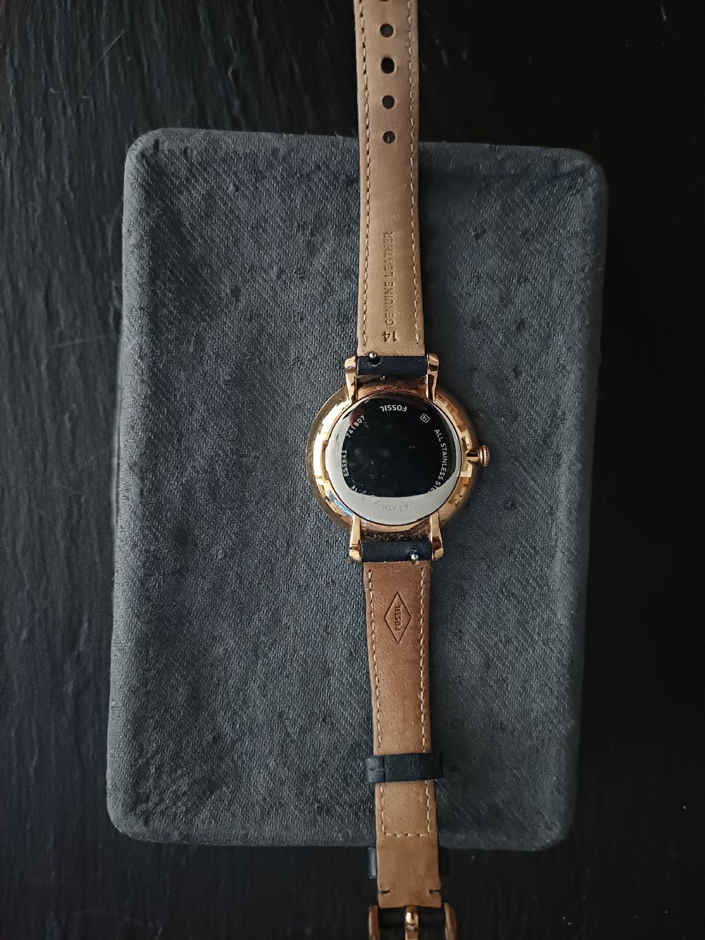 Fossil Uhren: Fossil Uhr Damen Lederarmband – Gebraucht aus Chur von 2HandSoul 3