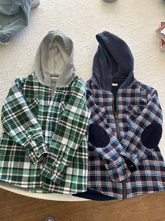 Giacche: Giacca Camicia con Cappuccio e Pile Interno 4 stagioni – Usato da Tesserete venduto da l_m_n67r