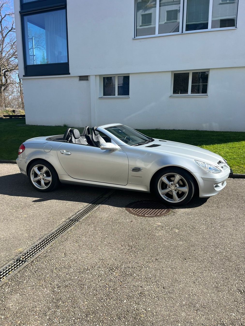 Mercedes-Benz Autos: Mercedes Benz SLK 200 Kompressor – Gebraucht aus Gossau SG von Kalaluma 8