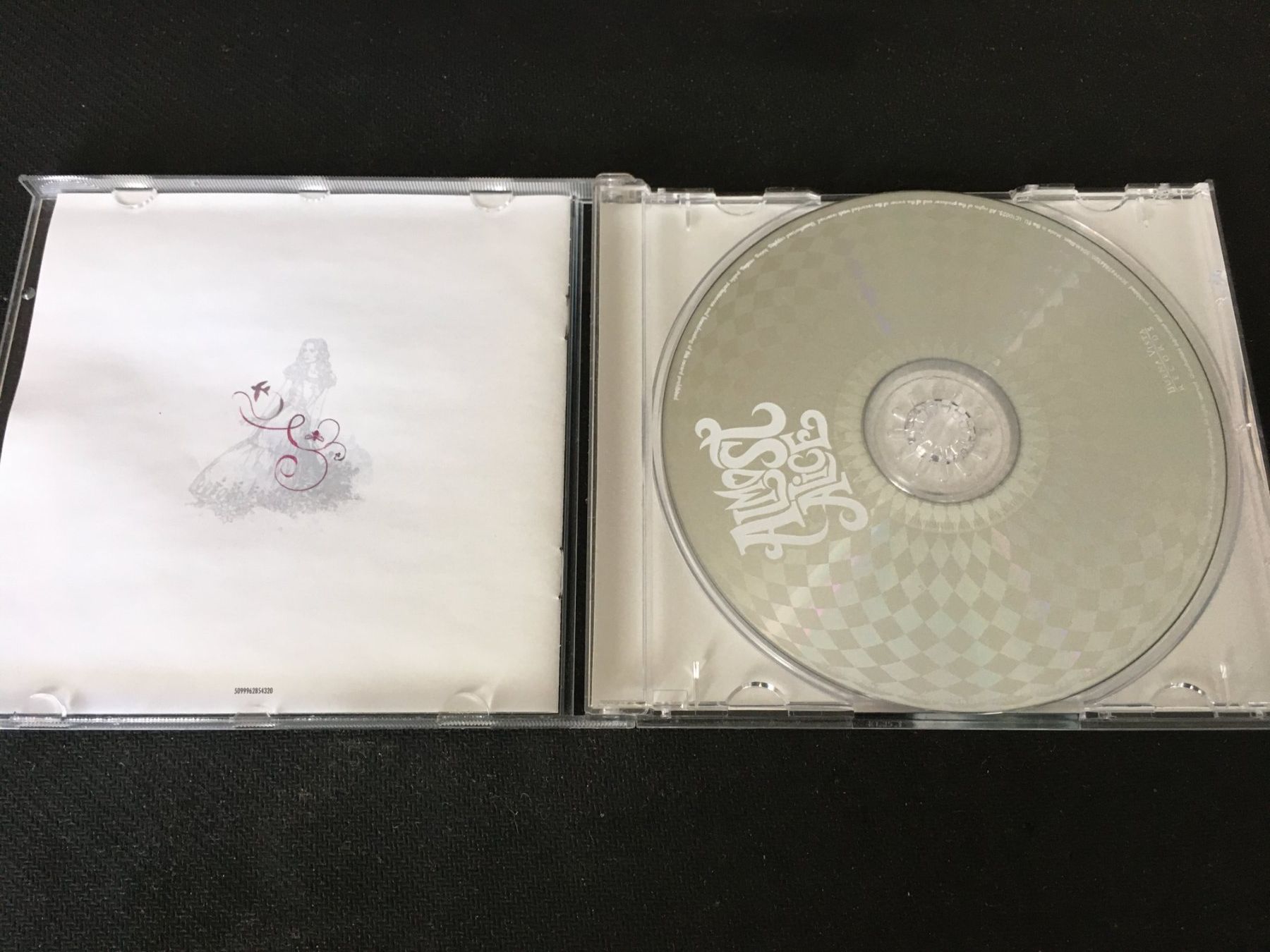 CDs: Almost Alice -CD- – Gebraucht aus St.Gallen von MedienJoe 1
