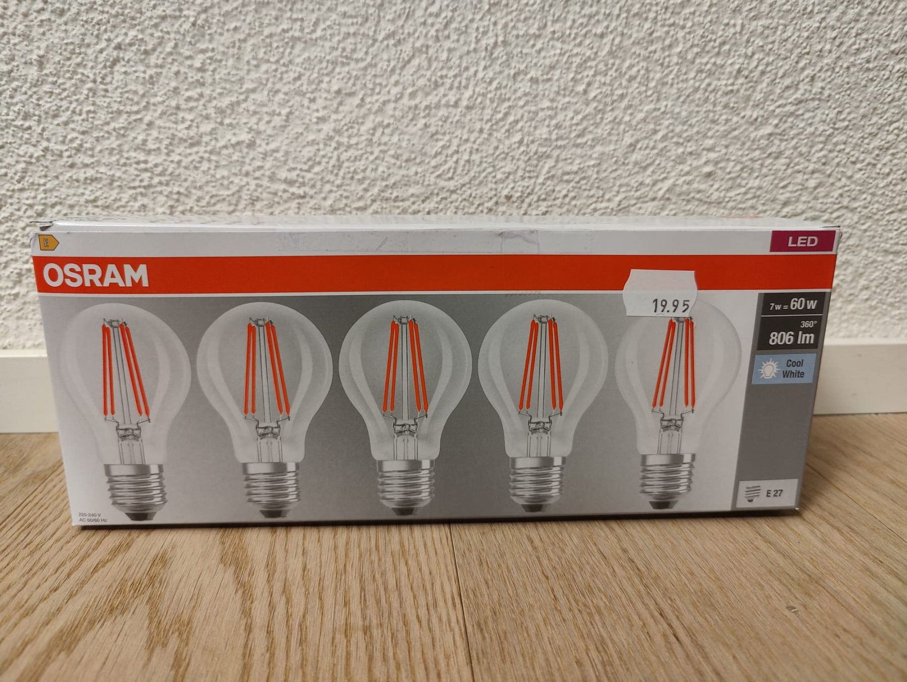 Osram Lampade: OSRAM LED Base Classic A60, 7W, 4000K, E27, NEU – Nuovo e nell'imballaggio originale da Rotkreuz venduto da marclooo