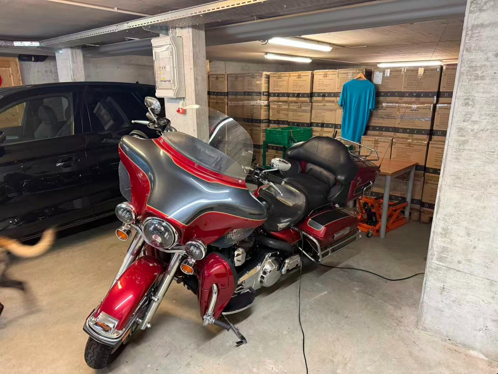 Harley-Davidson Chopper: Harley-Davidson Ultra Classic - Expertisée – Usato da Cugy VD venduto da chr_8tt9 2
