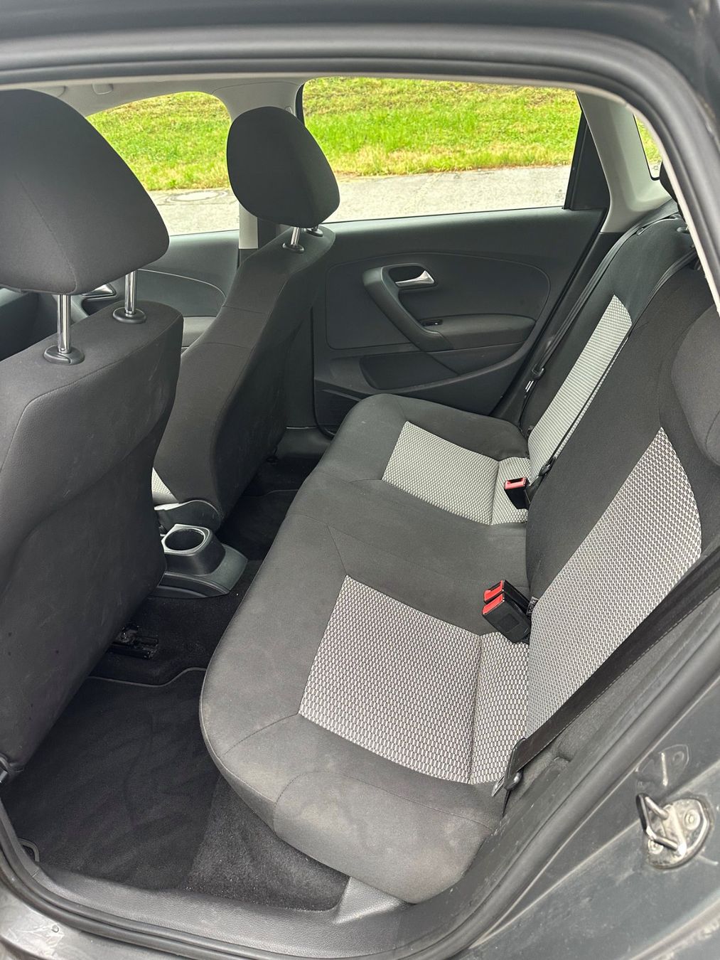 VW Automobili: VW Polo 1.4 16V Trend – Usato da Einsiedeln venduto da blue-monkey 9
