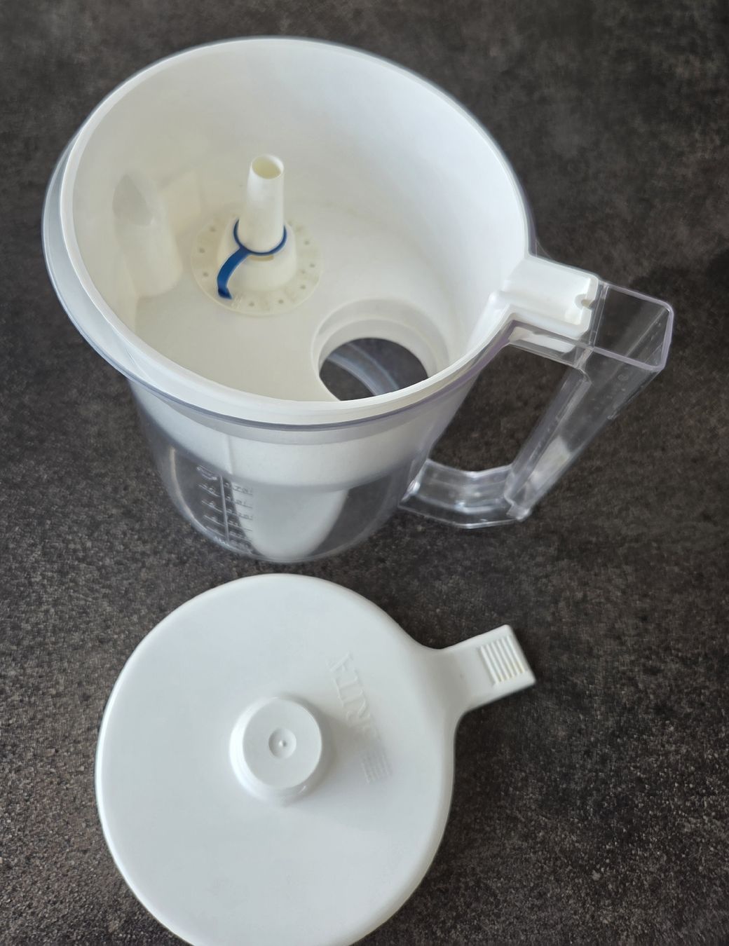 Brita Küchengeräte: Brita Filter, Wasser Filter mit 3 Kartuschen – Gebraucht aus Klingnau von Groofty69 5