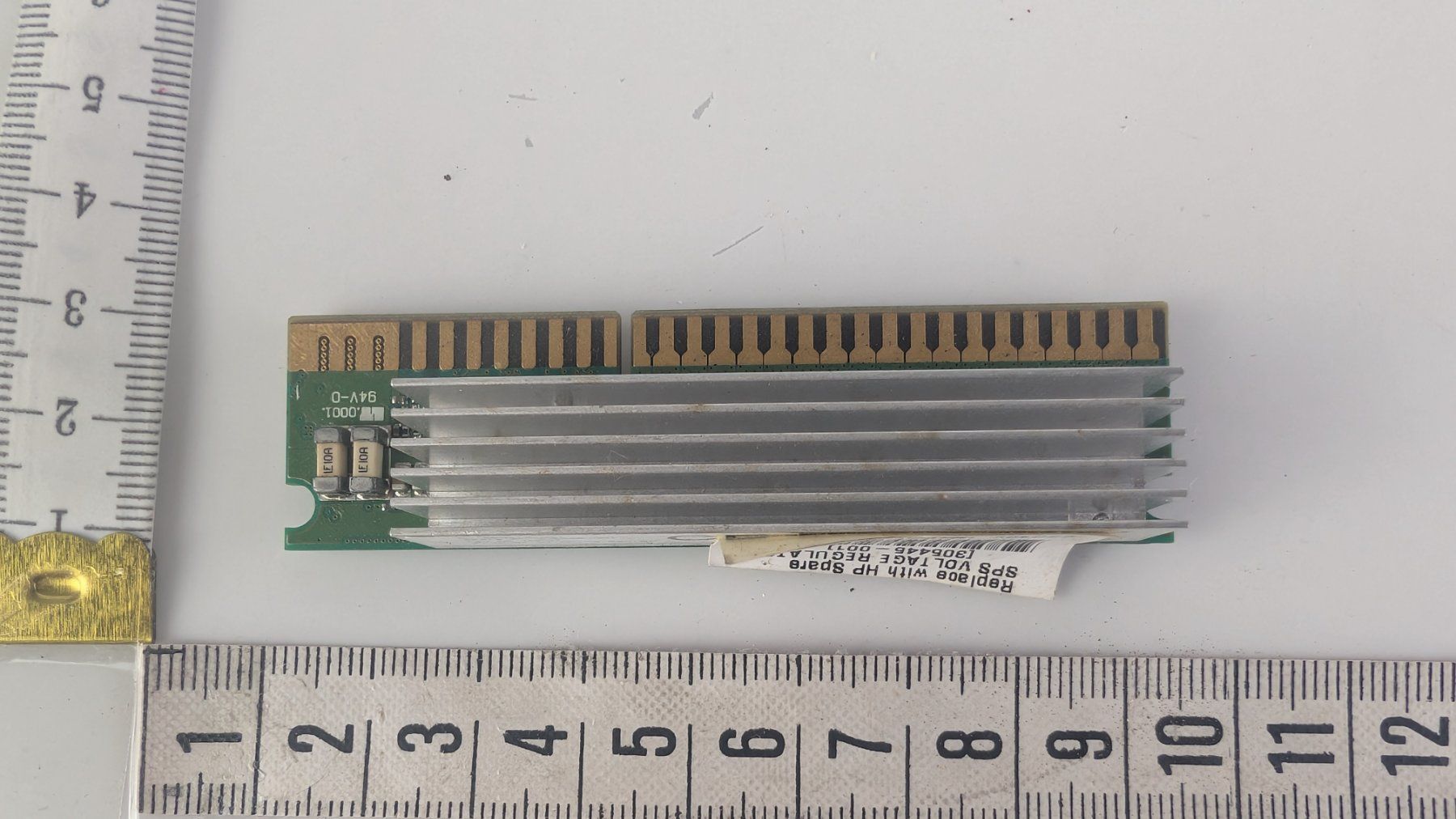 Hewlett Packard PC: HP SPS Voltage Regulator Spare 306445-001 – Usato da Zürich venduto da 1.Simon 3