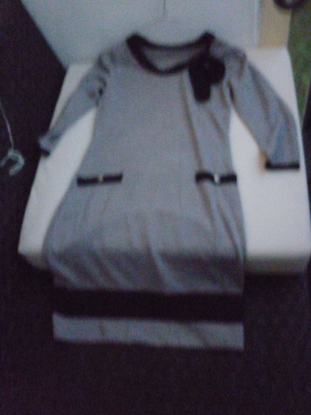 Maglioni & Felpe: Eleganter Long Pulli Grau - Schwarz Gr.36 – Nuovo (secondo la descrizione) da Niedergösgen venduto da Happy-7 2