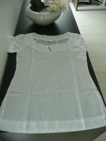 Neuwertige Bluse weiss von ESPRIT für den Sommer