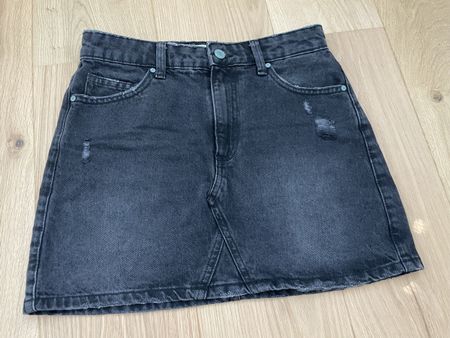 Schwarzer Minirock Jeans