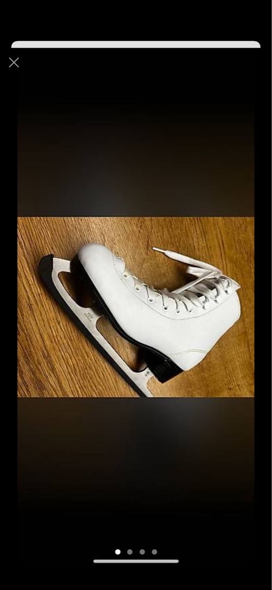 Patins à glace: Eislaufschuhe 35/36 – Neuf (Voir description) à Appenzell par K.brei