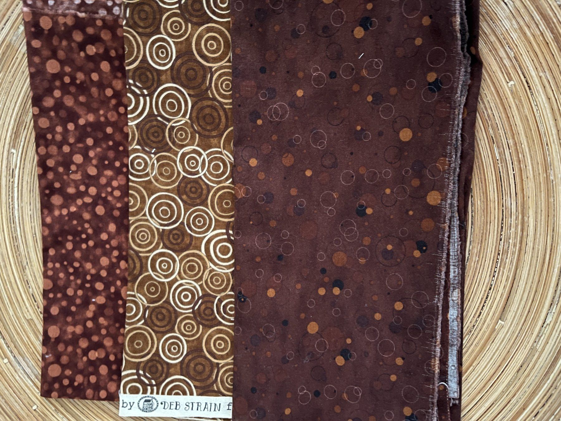 Stoffe: Stoffreste Patchwork Basic Baumwolle – Gebraucht aus Lützelflüh-Goldb von Fresu8