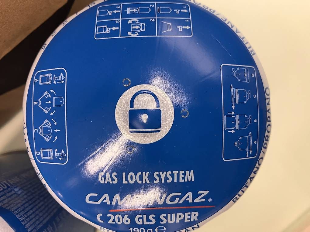 Appareils à gaz et accessoires: 11 Stück Stechkartuschen Campingaz C 206 GLS – D'occasion à Zürich par Zueriost 1