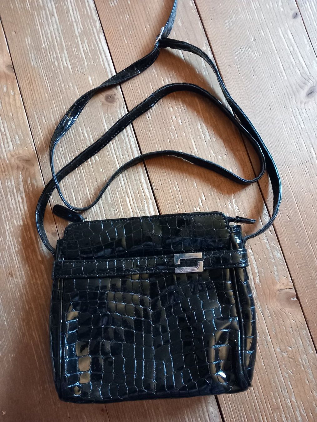 Borse da donna: Medici Handtasche mit Staubbeutel – Usato da Nänikon venduto da Haexli_70 3