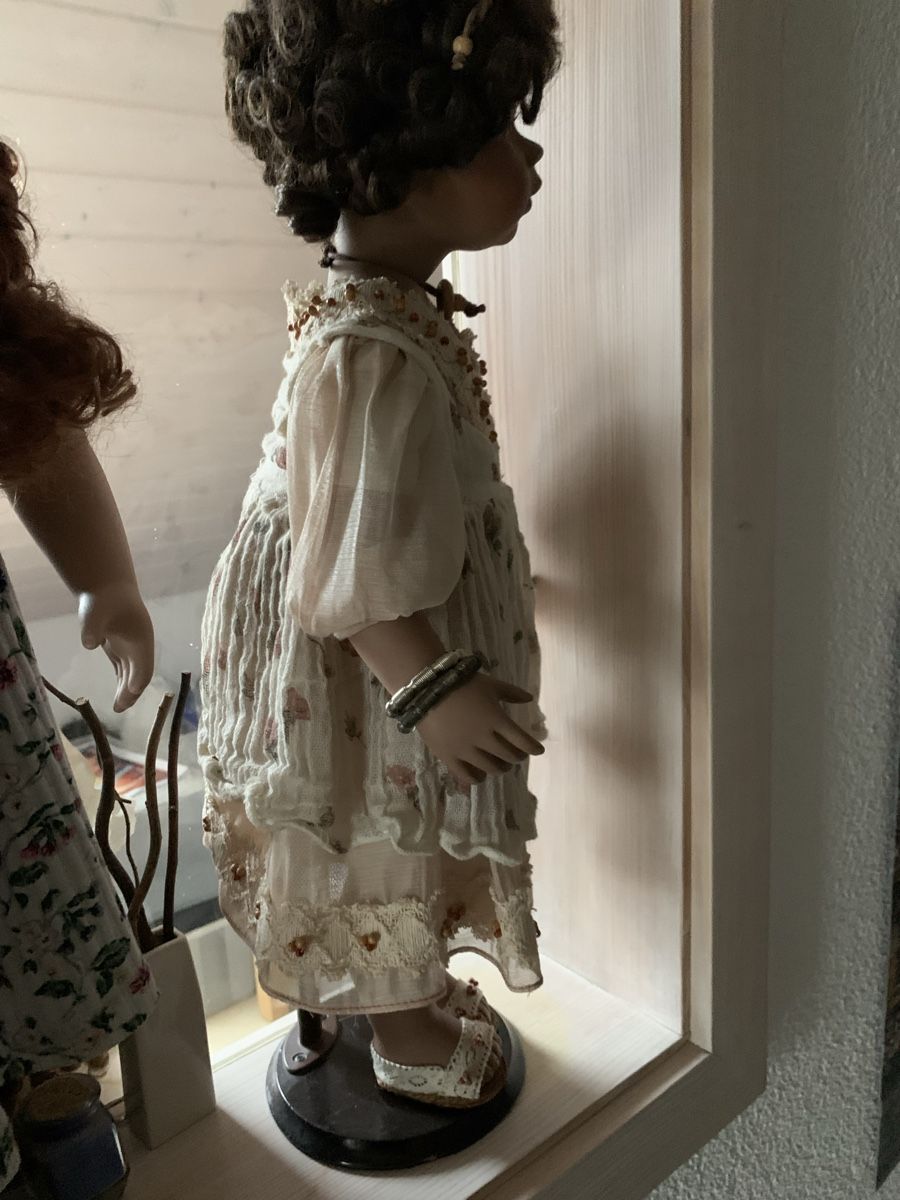 Bambole: Wunderschöne Sammlerpuppe mit Locken – Nuovo (secondo la descrizione) da Wittnau venduto da Mohrli0 3