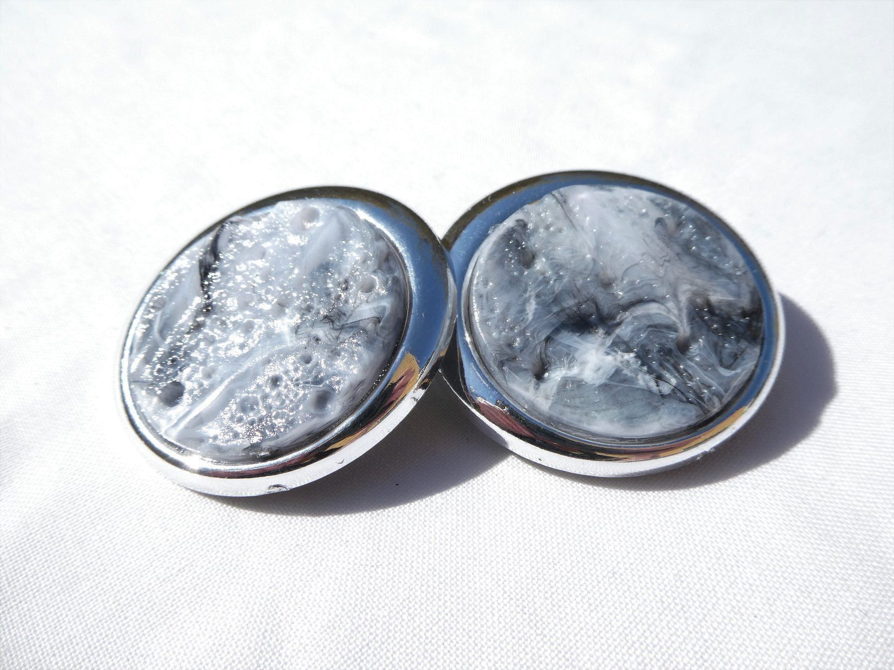 Boucles d'oreille: Grosse Vintage Ohrclips, Modeschmuck – D'occasion à Gattikon par kaandooh 1