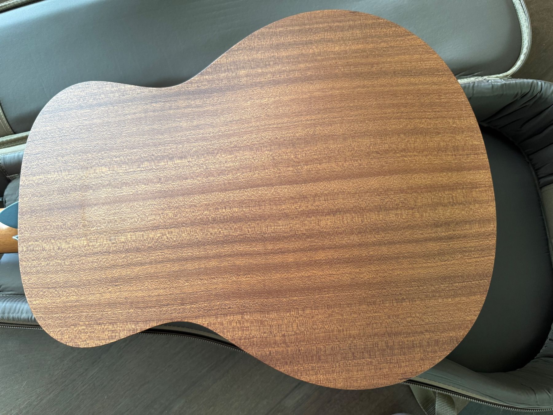Taylor Strumenti musicali: Taylor GS Mini Mahogany Westerngitarre – Usato da Richterswil venduto da velvetglove_rhcp 4