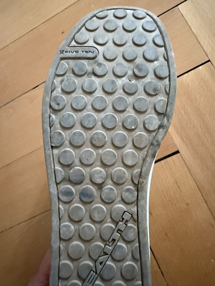 Five Ten Scarpe da uomo: FiveTen Freerider Pro Boa 46.5 – Usato da Zürich venduto da Cornflakes__ 2