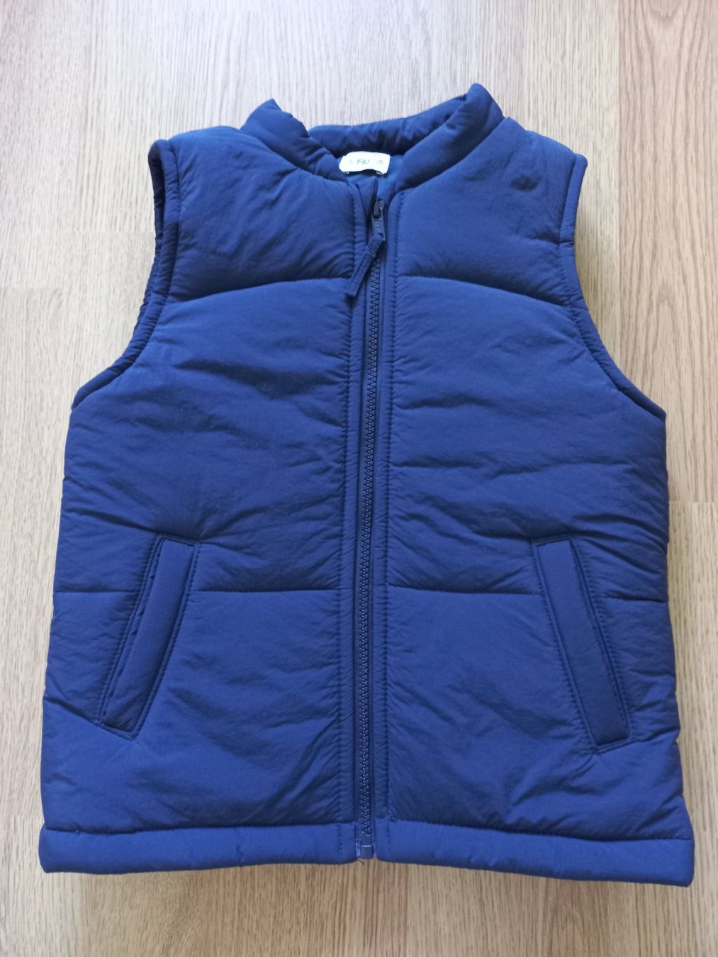 Sonstige Jungenkleidung: Gilet / Weste NEU – Neu (gemäss Beschreibung) aus Langnau am Albis von kit_l9h5