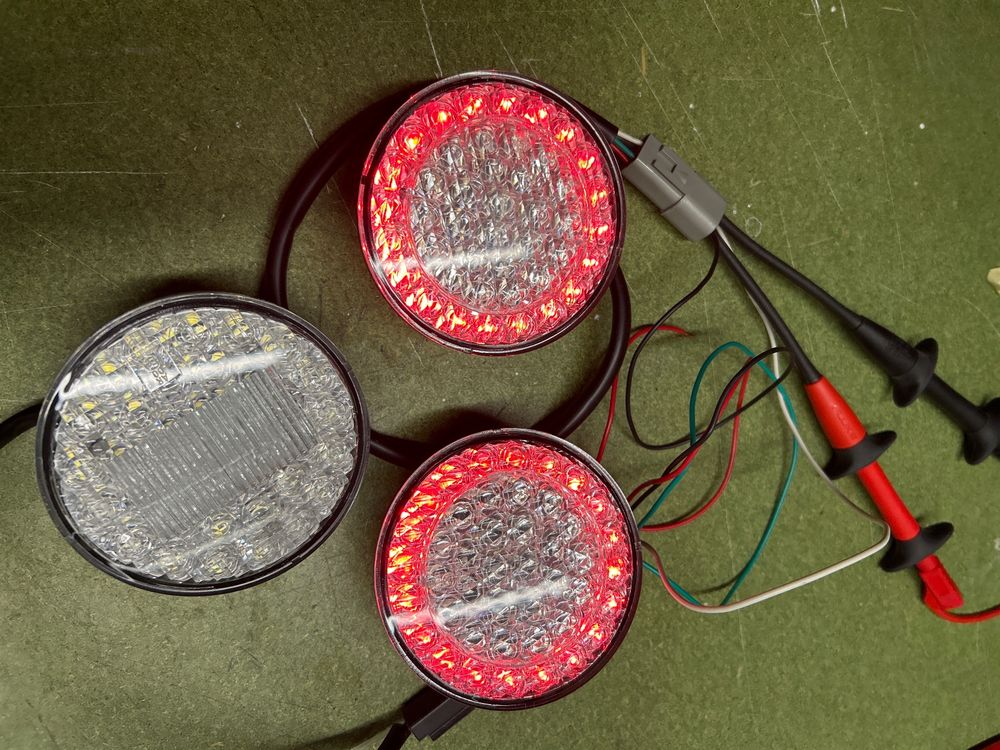 TOKIDNY Farbwechsel-Folie Für Auto-Scheinwerfer - Selbstklebend, UV-beständig & Einfach Zu Reinigen