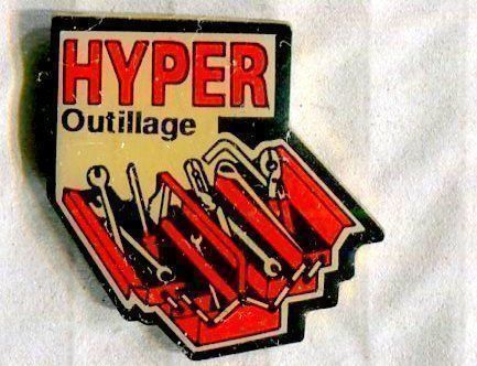 Placchette & Badge: Hyper Outillage – Usato da Basel venduto da Butsch5