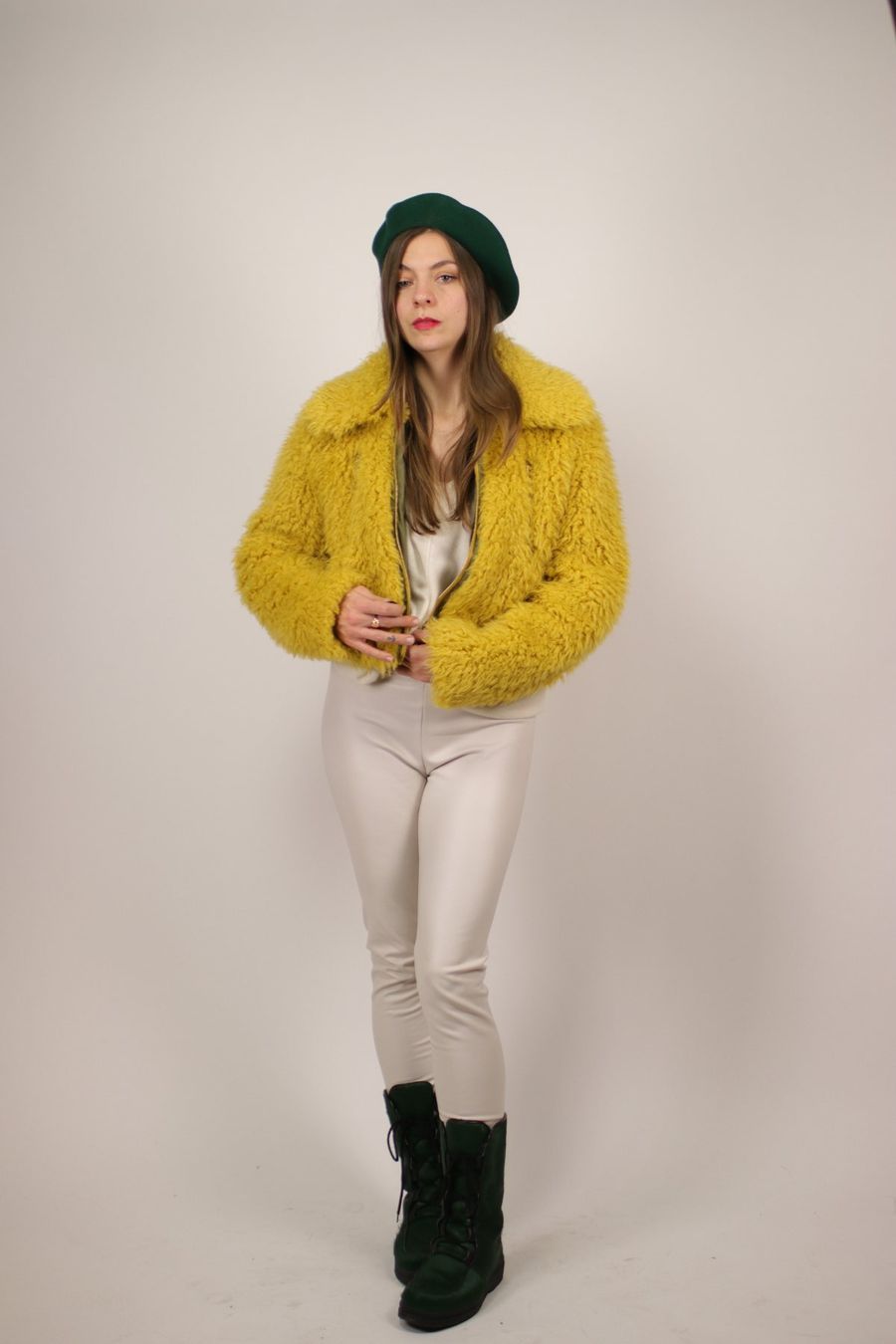 Kenzo Giacche: 1990s cropped Kenzo Fluffy Jacket - Size S-M – Usato da Hombrechtikon venduto da BAZ-Vintage 3