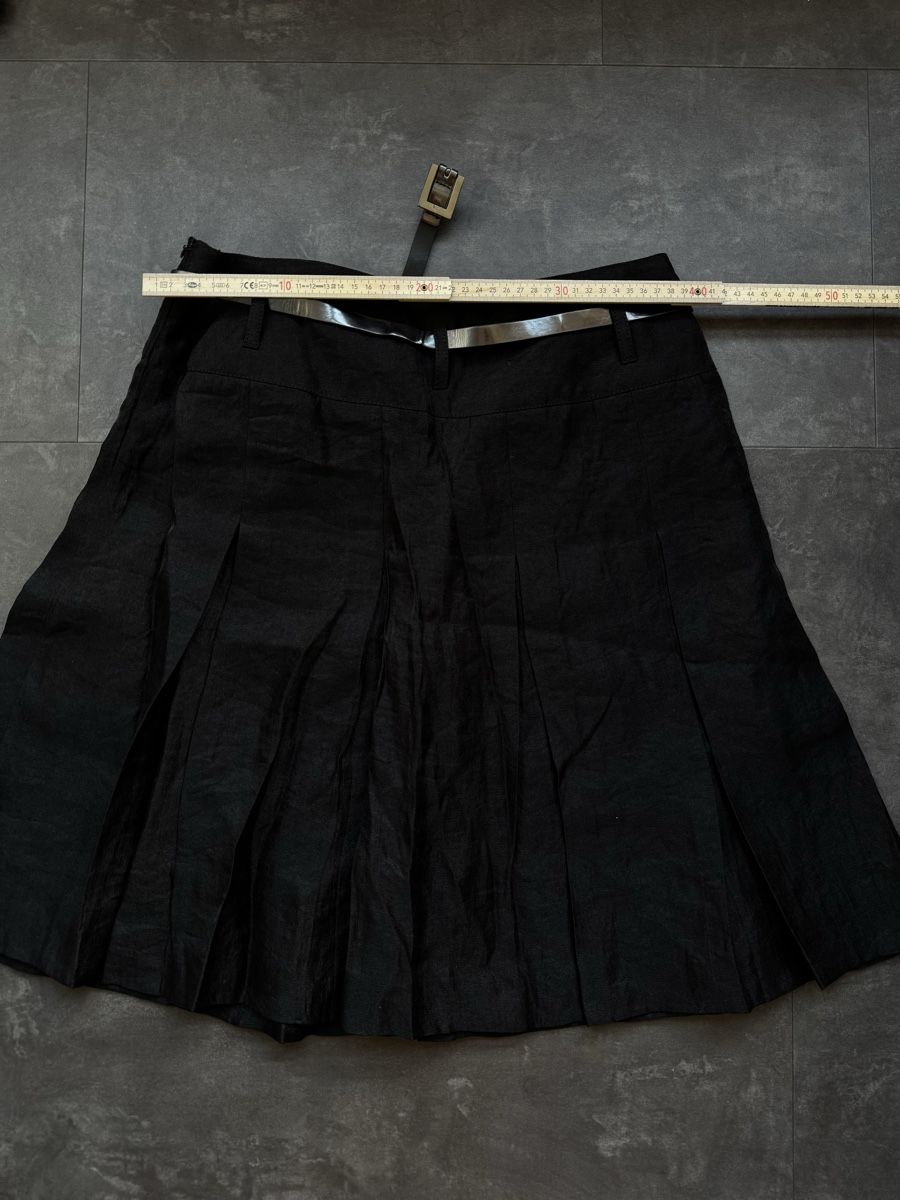 Esprit Gonne: Esprit black skirt, Falten Rock – Nuovo (secondo la descrizione) da Zürich venduto da forestF4iry 2