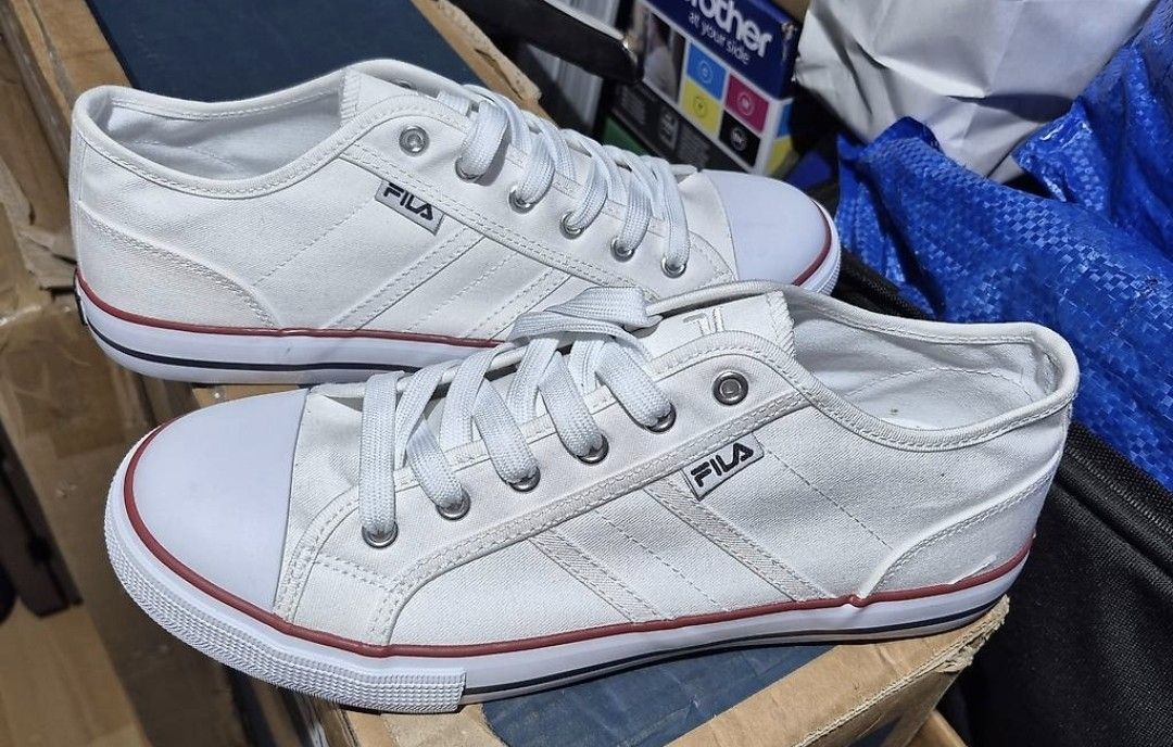 Fila Scarpe da uomo: Fila Sneakers – Nuovo (secondo la descrizione) da Wislikofen venduto da Ana.Gomes 3