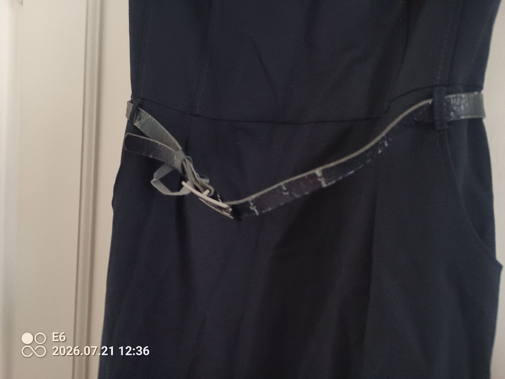 Kleider: Elegantes Trägerkleid – Gebraucht aus Zürich von Mitzi6 1