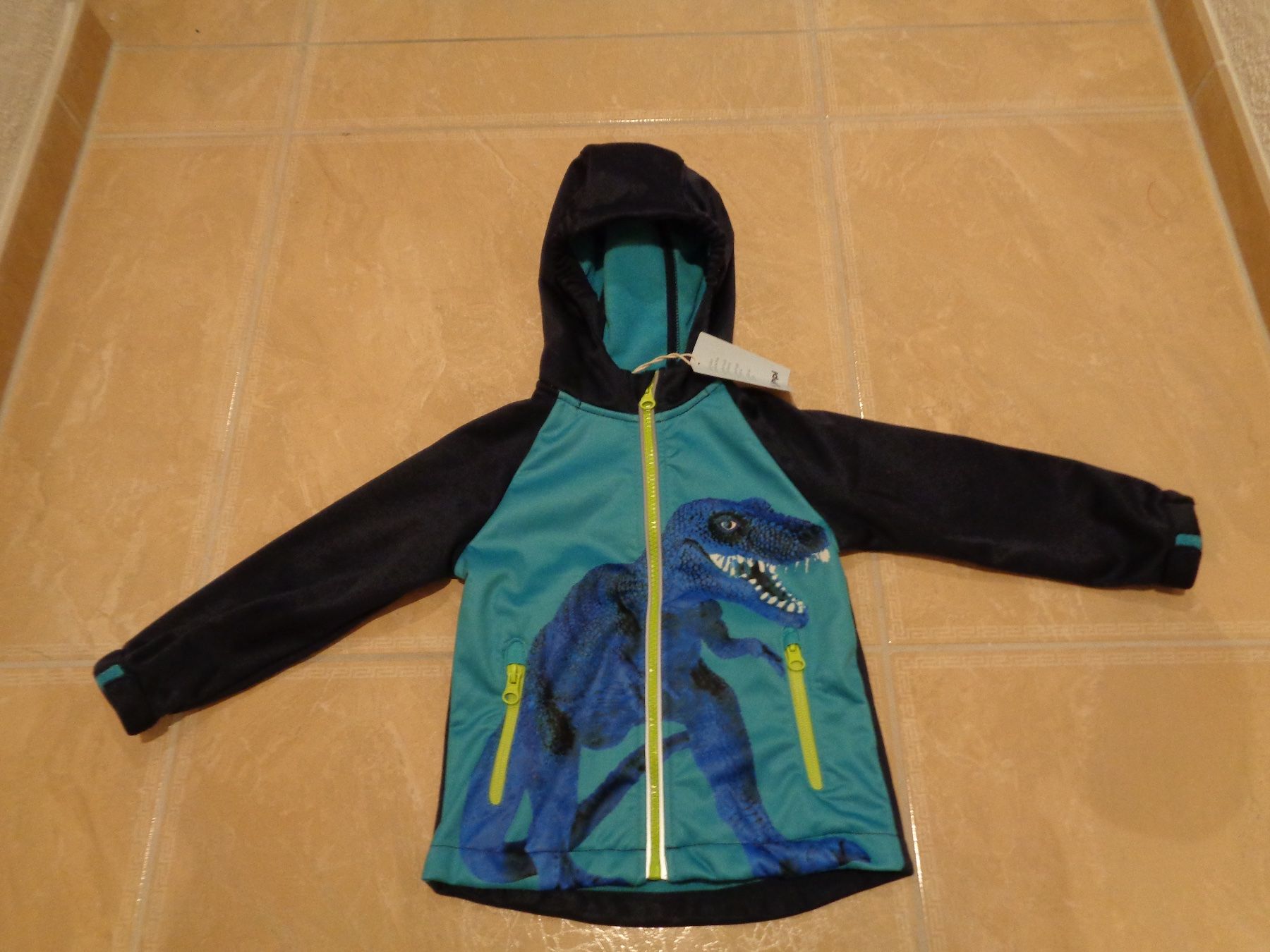 Jacken & Mäntel: Impidimpi neue coole Dino Softshelljacke, 18-24Mt 92 – Neu und originalverpackt aus Klingnau von Markus14