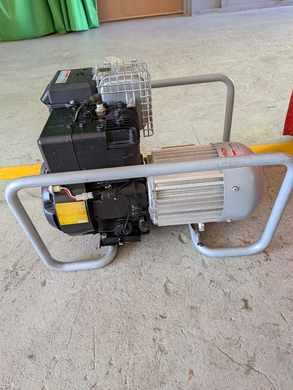 Bosch Stromgeneratoren: Notstromaggregat Bosch – Gebraucht aus Künten von sheila017 1