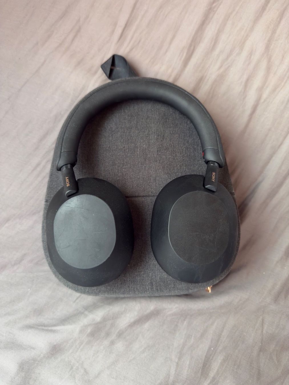 Sony Cuffie: Kopfhörer Sony WH-1000XM5 – Usato da Zizers venduto da Muruk