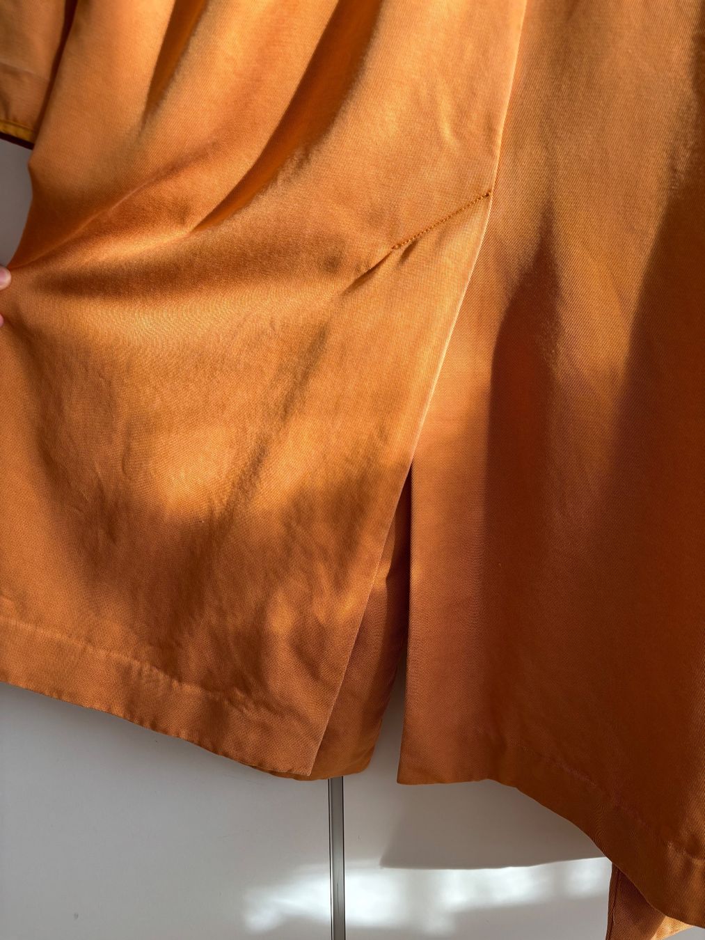 H&M Cappotti: Viskose-Trenchcoat mit Gürtel – Usato da Niederrohrdorf venduto da Madoqua 4